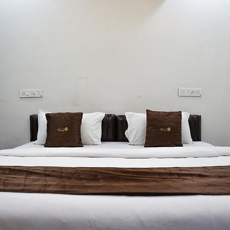 Hôtel The Browns à Nagpur Extérieur photo
