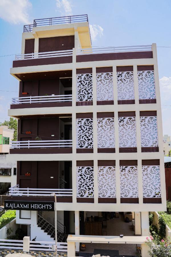 Hôtel The Browns à Nagpur Extérieur photo