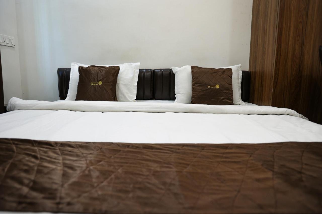 Hôtel The Browns à Nagpur Extérieur photo